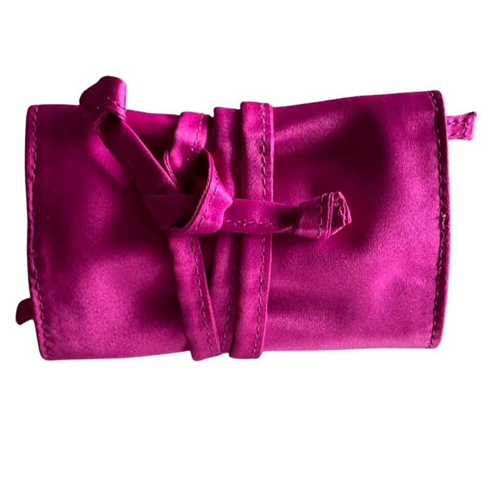J.Crew Pink Fuchsia Satin Jewelry Roll Travel Case NWOT 4.5” X 9.25”